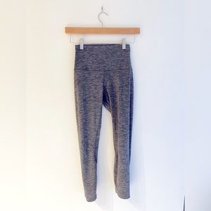 Hardly worn Lululemon Align leggings 25”. Size 2. Heather grey.